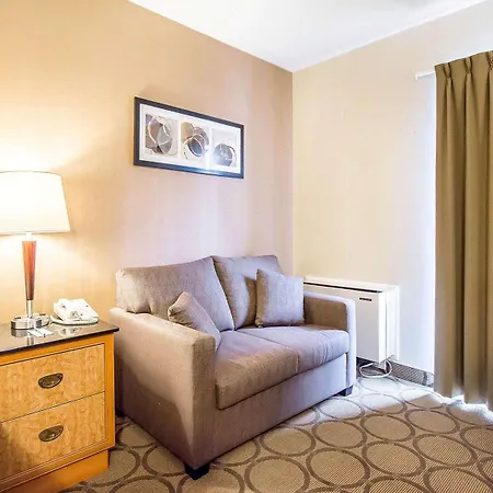 Comfort Inn Kirkland Lake Exterior photo