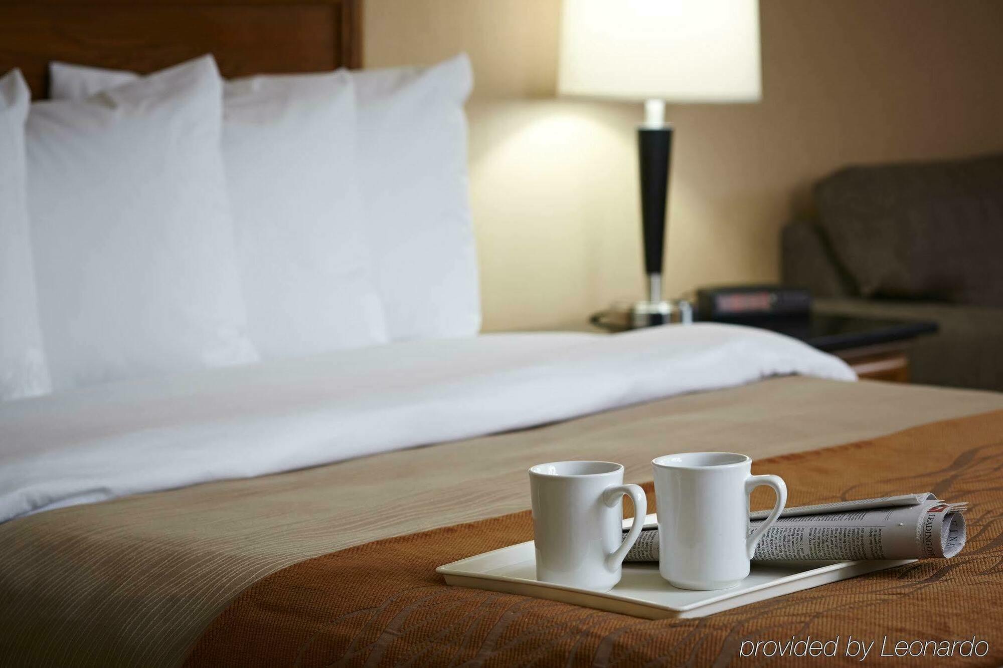 Comfort Kirkland Hotel